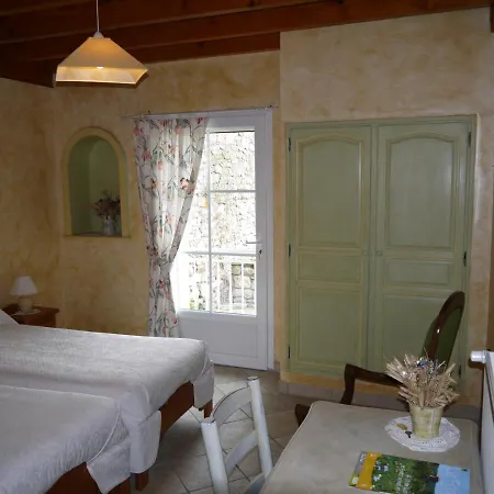 Guest house La Grange Aux Hirondelles