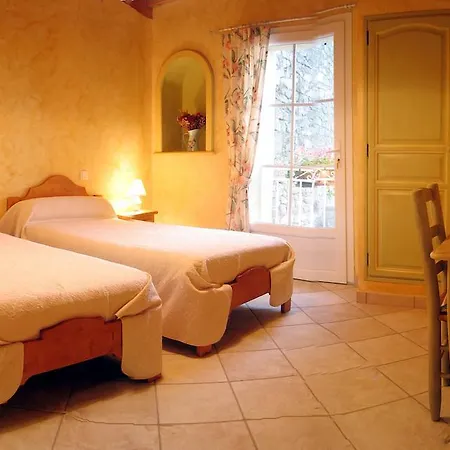 Guest house La Grange Aux Hirondelles