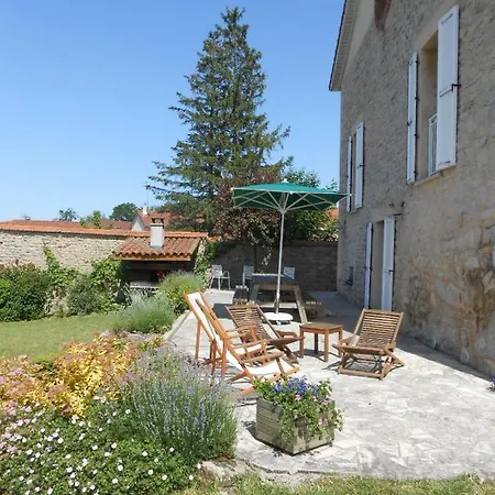 La Grange Aux Hirondelles Chambles